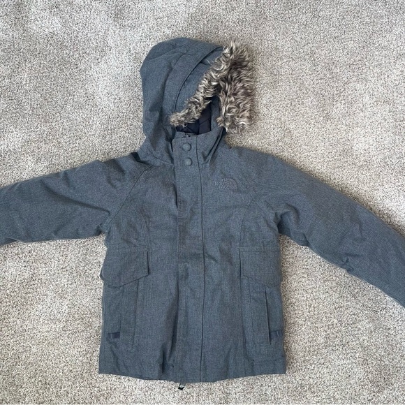 Northface Little Girls Parka Coat with Hood Size XS (5-6) Charcoal Gray Full Zip